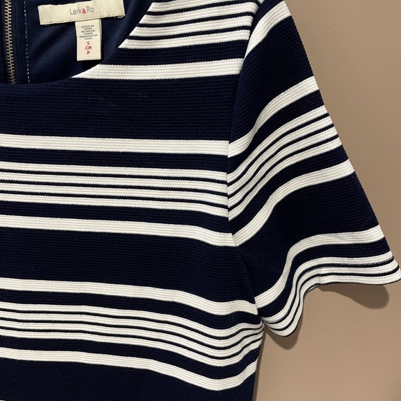 Lark & Ro dress size small. Blue and white - Picture 6 of 6